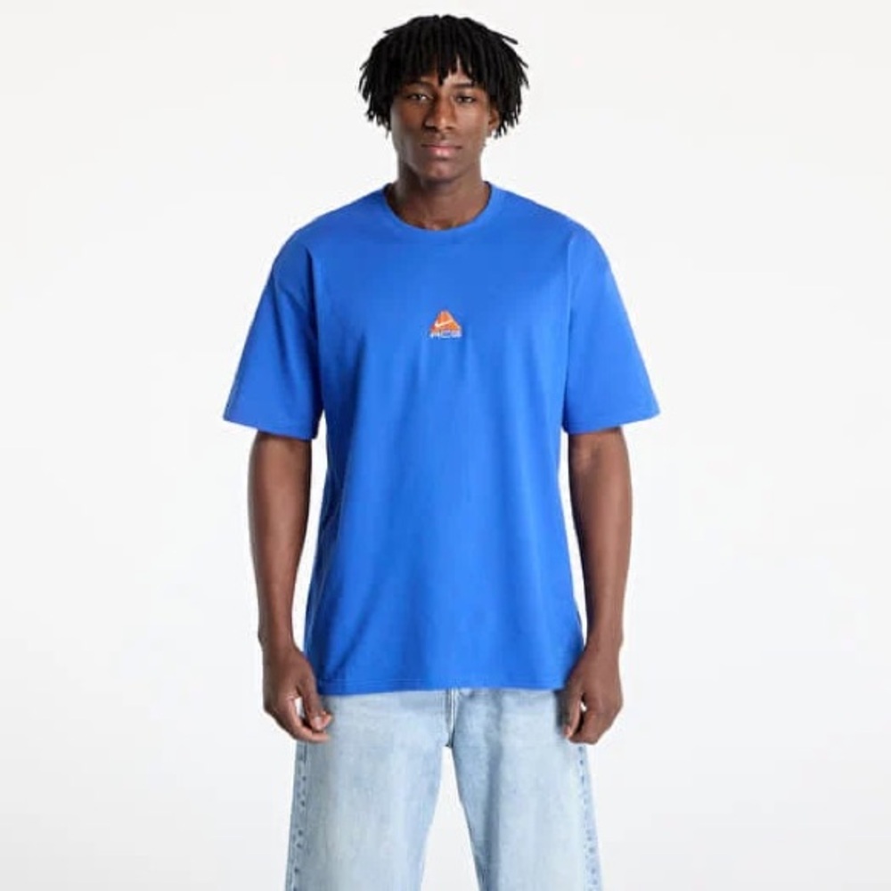 Nike ACG
Men's T-Shirt